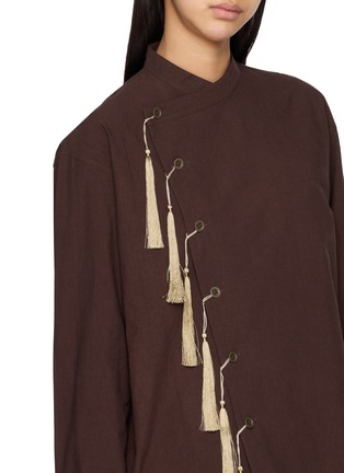  - YA YI - Chupa Tassel Shirt