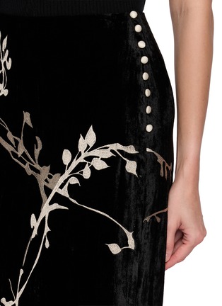  - YA YI - Bohdi Embroidered Maxi Skirt