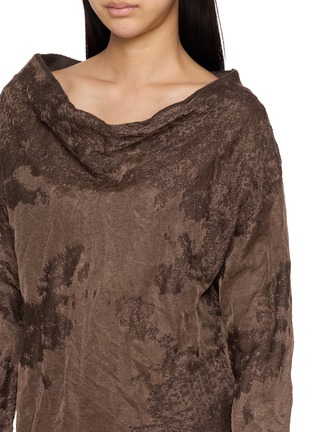  - YA YI - Chime Steel Jacquard Long Sleeve Top
