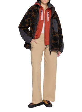 Figure View - Click To Enlarge - AND WANDER - Airflow Light Hoodie