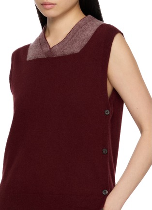  - MAISON MARGIELA - Layered Neckline Knit Vest