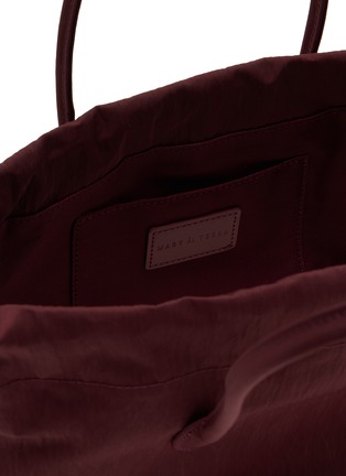 Detail View - Click To Enlarge - MARY AL TERNA - Mini Wring Handbag