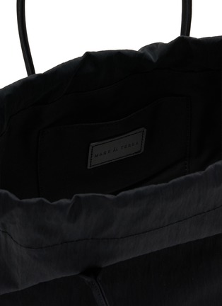 Detail View - Click To Enlarge - MARY AL TERNA - Mini Wring Handbag