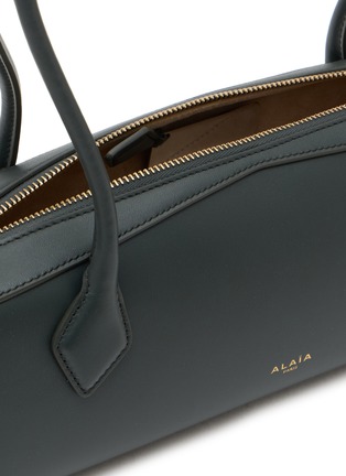 Detail View - Click To Enlarge - ALAÏA - Medium Le Teckel Smooth Leather Bag