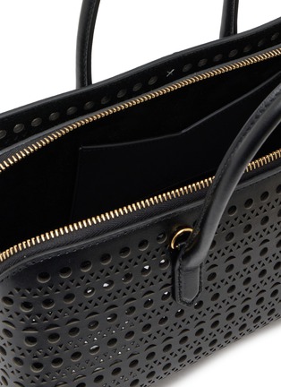 Detail View - Click To Enlarge - ALAÏA - Small Delta Box Glossy Leather Bag