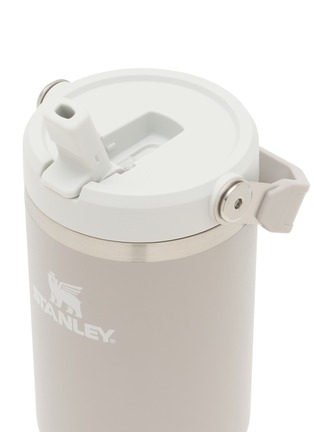Detail View - Click To Enlarge - STANLEY - The IceFlow™ Flip Straw 2.0 Tumbler 30oz — Ash