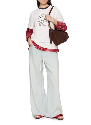 Figure View - Click To Enlarge - CHINTI & PARKER - x Peanuts Snoopy Embroidered T-Shirt