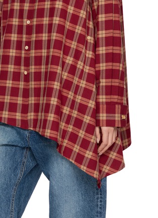  - EENK - Convertible Button Detail Chequered Shirt