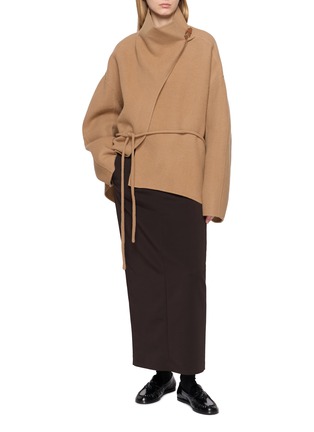 Figure View - Click To Enlarge - LE17SEPTEMBRE - Cowl-Neck Handmade Cropped Wool Coat