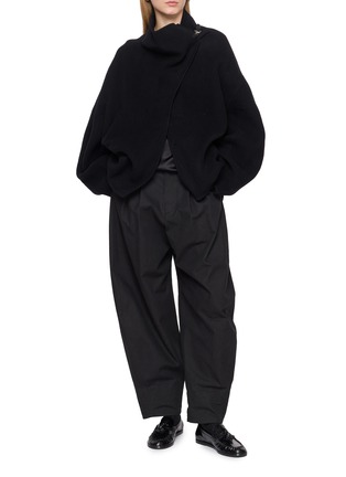 Figure View - Click To Enlarge - LE17SEPTEMBRE - Cowl-Neck Handmade Cropped Wool Coat
