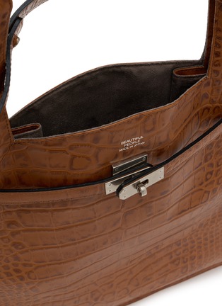 Detail View - Click To Enlarge - BEAUTIFUL PEOPLE - Large Bandage Handle Shrink Leather Market Bag