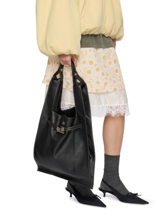 Figure View - Click To Enlarge - BEAUTIFUL PEOPLE - Extra Large Bandage Handle Shrink Leather Market Bag