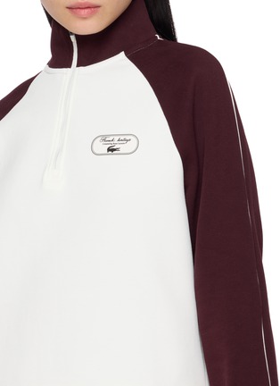  - LACOSTE - Contrast Raglan Sleeve Sweatshirt