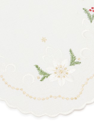 Detail View - Click To Enlarge - OTTO DOTZAUER - Festive Oval Placemat