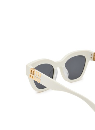 Detail View - Click To Enlarge - MIU MIU - Core Collection Acetate Cateye Sunglasses