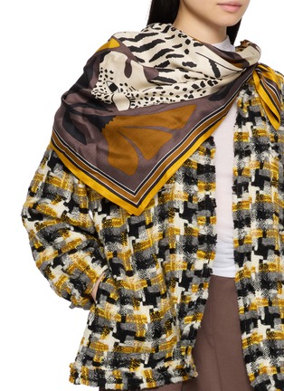Figure View - Click To Enlarge - INOUI EDITIONS - Panteo Silk Modal Square Scarf