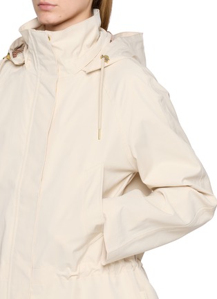  - VARLEY - Etta Short Rain Jacket