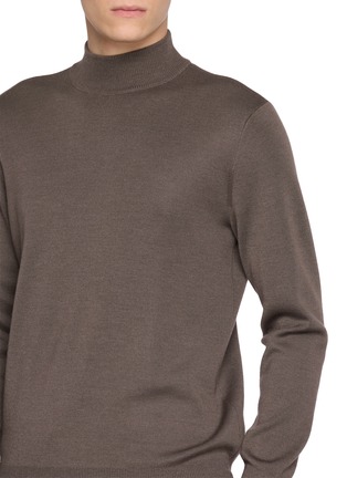  - J∞QUALITY - Mock Neck Cashmere Silk Knit Sweater
