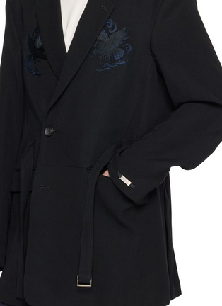  - J∞QUALITY - Embroidered Blazer