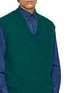 - J∞QUALITY - V-Neck Wool Knit Vest