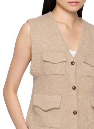  - LAMRONS - Sleeveless Multi Pocket Knit Cardigan