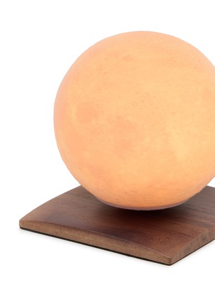 Detail View - Click To Enlarge - GINGKO DESIGN - Mini Smart Lunaspin Lamp