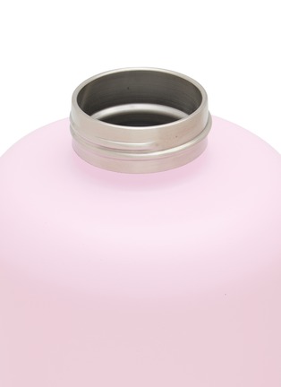 Detail View - Click To Enlarge - SUNNIES FLASK - Bottle 64oz — Taffy