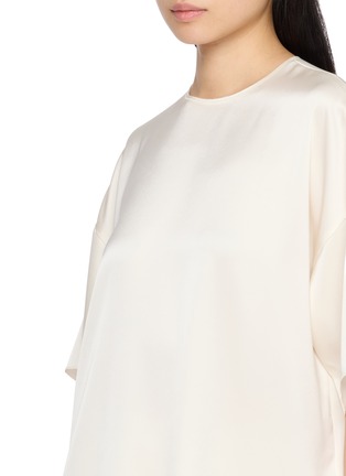  - MS MIN - Relaxed Satin T-Shirt