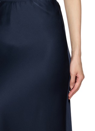  - MS MIN - Elasticated Waist Bias Cut Midi Skirt