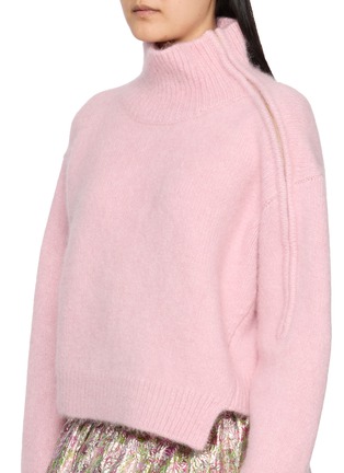  - MS MIN - Relaxed Zip Up Sweater
