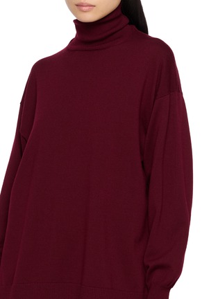  - MS MIN - Side Slit Turtleneck Sweater