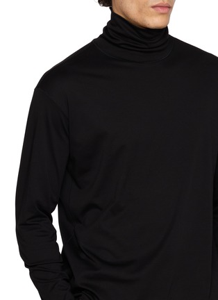  - GOOD PEOPLE GOOD STITCHING GOOD PRODUCT - Long Sleeve Turtleneck T-shirt