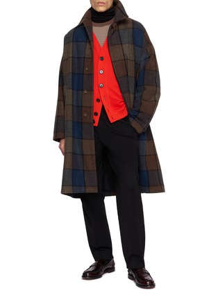 Figure View - Click To Enlarge - GOOD PEOPLE GOOD STITCHING GOOD PRODUCT - V-Neck Buttoned Knit Cardigan