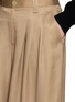  - BOINIGAN - Wide Leg Cropped Pants
