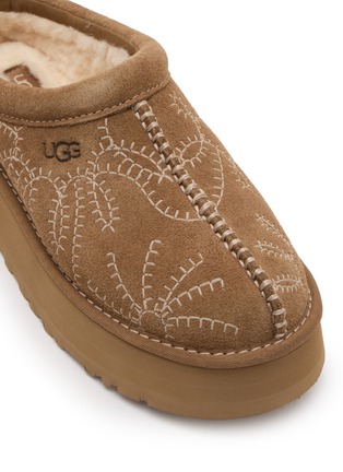 Detail View - Click To Enlarge - UGG - Tazz Botanic Suede Shearling Slides