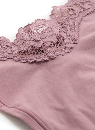  - SKIMS - Fits Everybody Lace Dipped Thong
