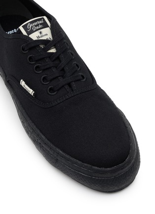 Detail View - Click To Enlarge - MIHARA YASUHIRO - Kiefer Canvas Low-Top Men's Sneakers
