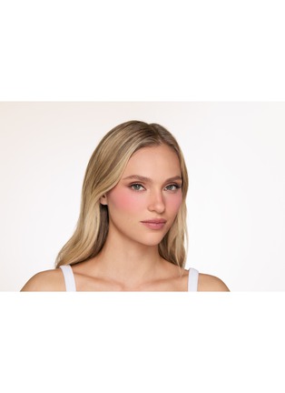  - CHARLOTTE TILBURY - AIRbrush Flawless Blush Blur — Pillow Talk Medium