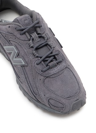 Detail View - Click To Enlarge - NEW BALANCE - 204L Low Top Women's Sneakers