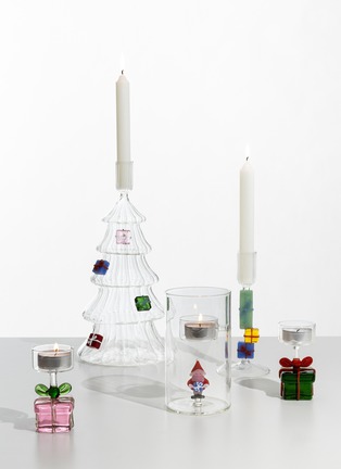 Detail View - Click To Enlarge - ICHENDORF MILANO - Christmas Tree With Gifts Candleholder