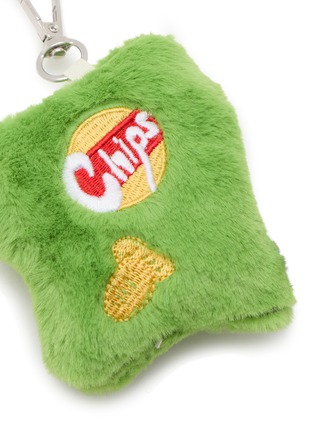 Detail View - Click To Enlarge - EAT MY SOCKS - Chips Bag Charm