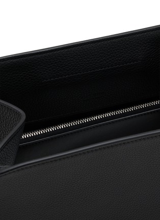 Detail View - Click To Enlarge - THE ROW - Peggy Grained Leather Clutch