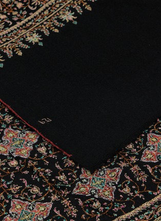 Detail View - Click To Enlarge - LANE'S - Jama Embroidered Pashmina Shawl