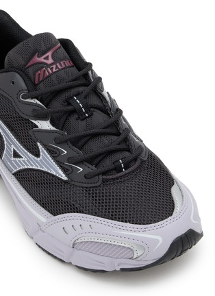 Detail View - Click To Enlarge - MIZUNO - MXR Glitch Unisex Sneaker's