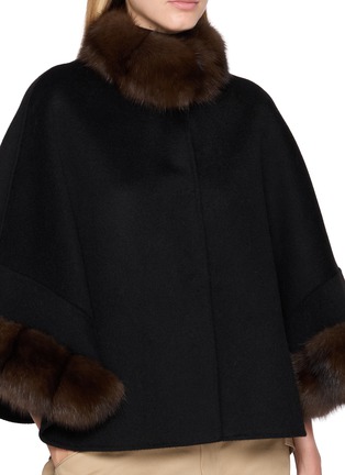  - CHEVITE - Sable Trim Cape