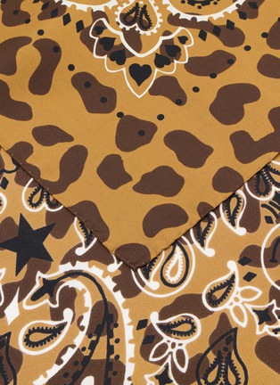 Detail View - Click To Enlarge - CALL IT BY YOUR NAME - Large Étoile Silk Bandana