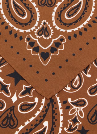 Detail View - Click To Enlarge - CALL IT BY YOUR NAME - Small Étoile Silk Bandana
