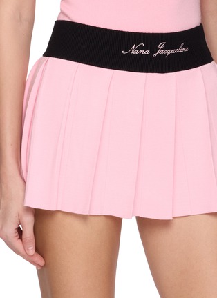  - NANA JACQUELINE - Contrast Waistband Embroidered Pleated Skirt