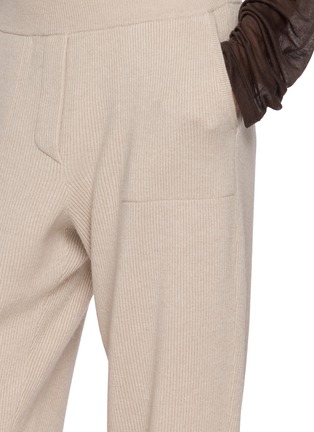  - BRUNELLO CUCINELLI - Drawstring Hem Jogger Pants