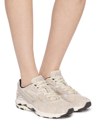 Figure View - Click To Enlarge - MIZUNO - Wave Rider 10 Unisex Sneakers
